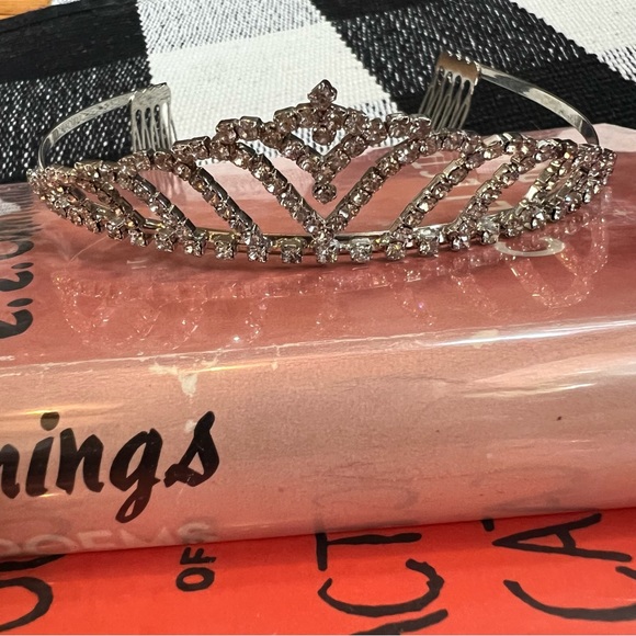 Tiara, Silver Color Metal Crown with Rhinestone Accents